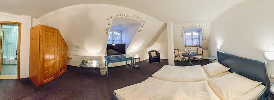 Hotel Bayernhof Greding Extérieur photo